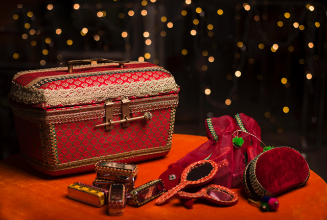 Vanity Case & Bridesmaids Gifts